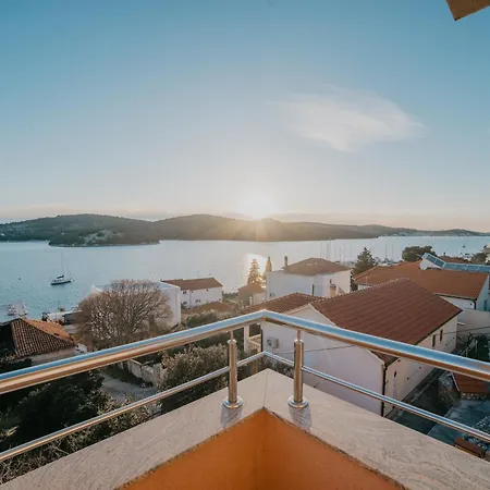 Panorama View Apartment *