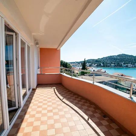 Panorama View Apartment Tisno