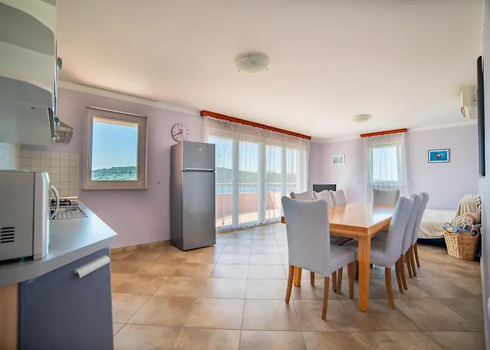 Panorama View 아파트 *