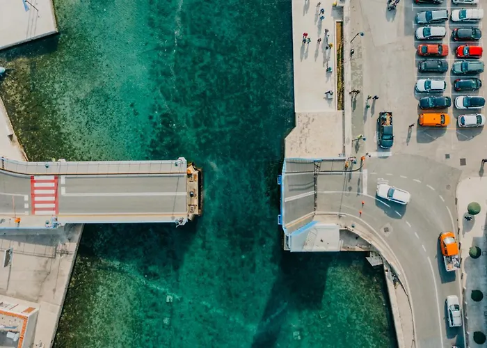 Panorama View 아파트 *