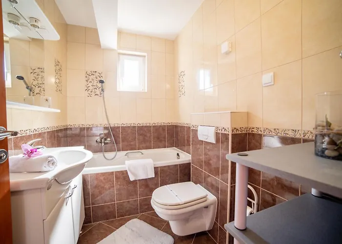 Panorama View 아파트 *